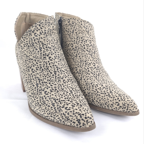 Serra animal print side cut booties size 8 - Picture 1 of 10